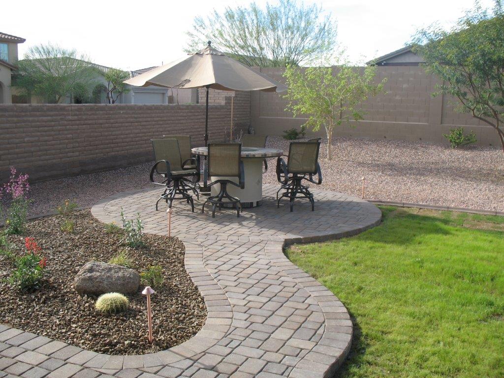 Paver Walkway (14)